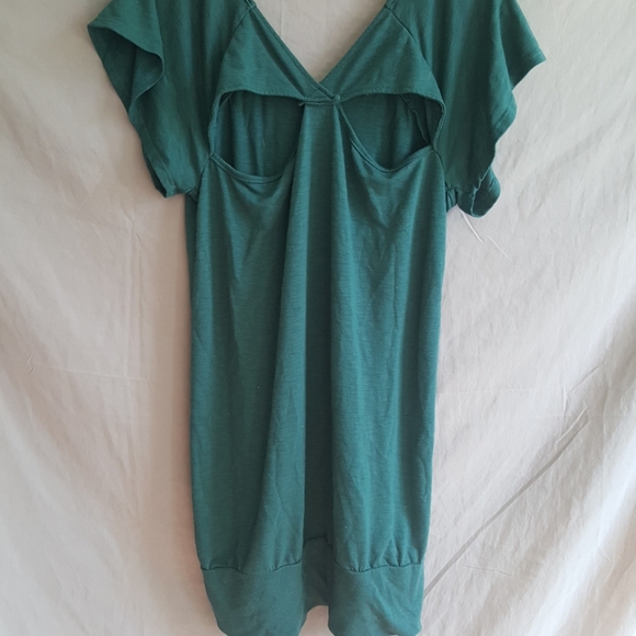 Vanity teal beaded top - Picture 4 of 5